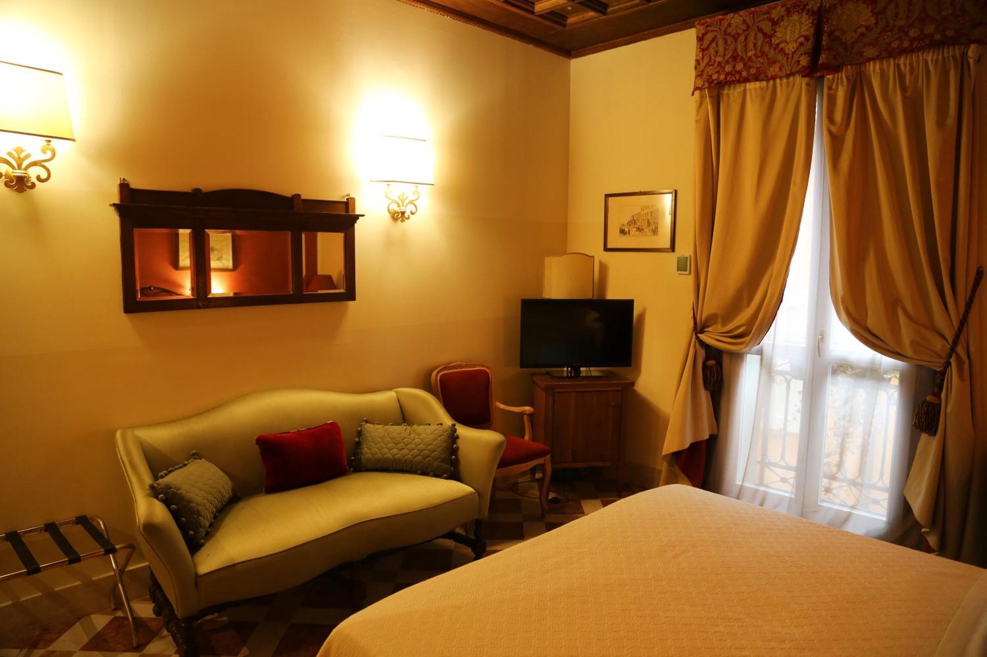 Albergo Delle Drapperie — Foto’s 3